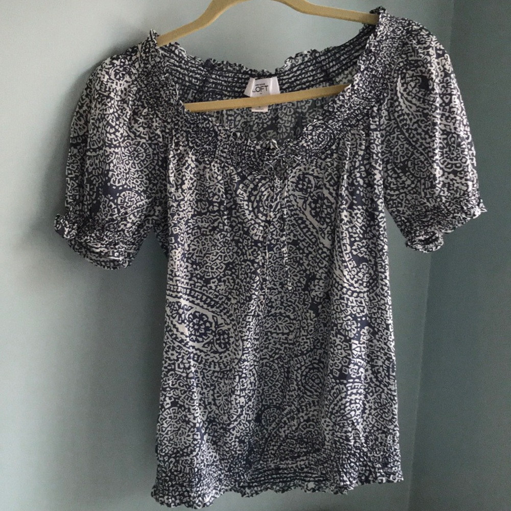 LOFT lightweight peasant blouse